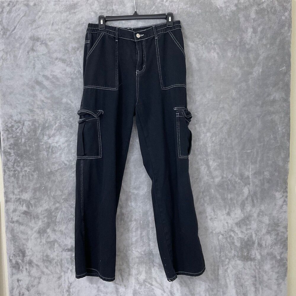 Women’s size M Cargo Pants Black Baggy Loose fit Contrast Stitching